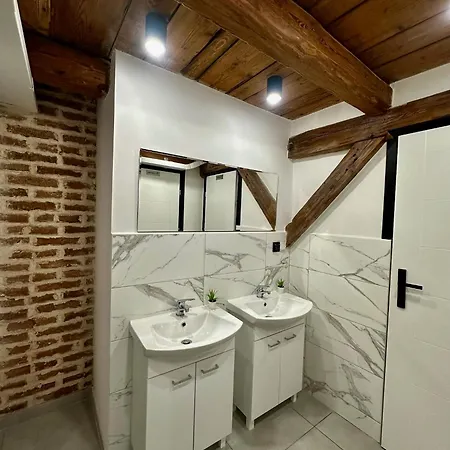 Marianowka Homestay *